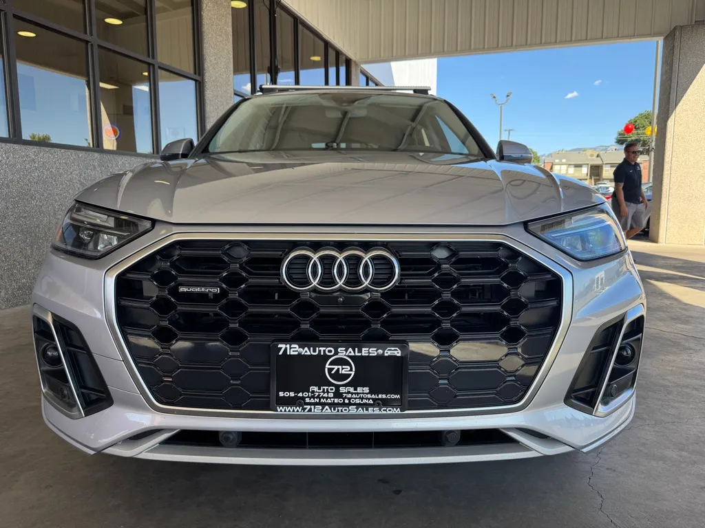 2022 Audi Q5 Premium Plus - Photo 25