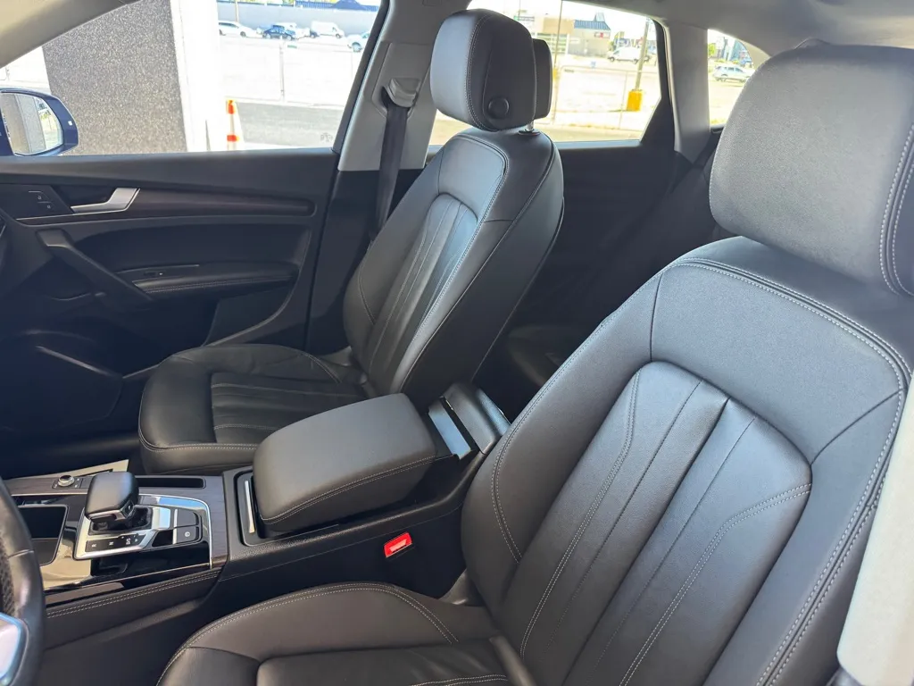 2022 Audi Q5 Premium Plus - Photo 7