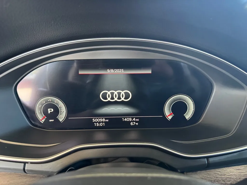 2022 Audi Q5 Premium Plus - Photo 10