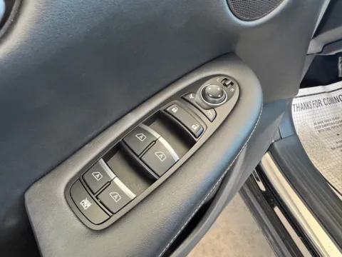 More photos of 2022 INFINITI QX50 LUXE at 712 Auto Sales, NM