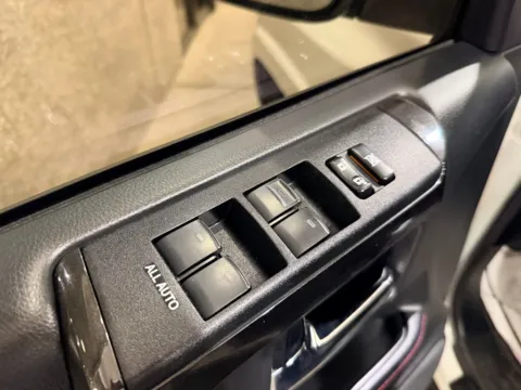 More photos of 2021 TOYOTA 4RUNNER TRD OFF ROAD at 712 Auto Sales, NM