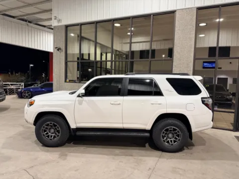 Photos of 2021 TOYOTA 4RUNNER TRD OFF ROAD for sale in Albuquerque, NM at 712 Auto Sales