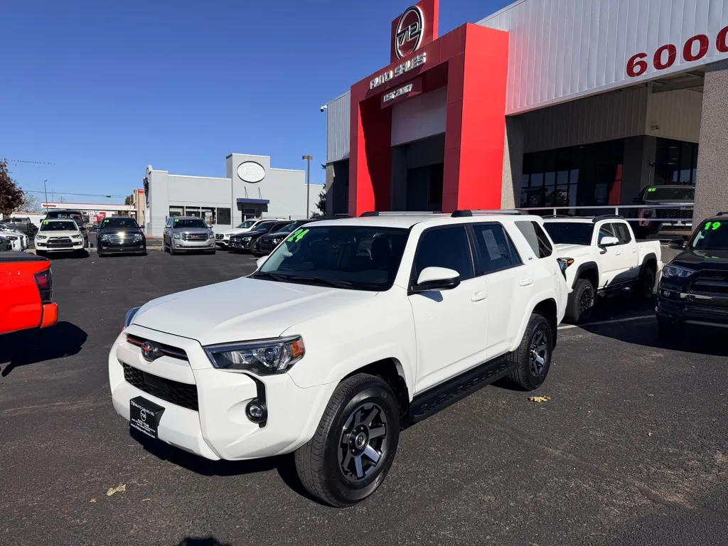 White 2024 TOYOTA 4RUNNER SR5 for sale in Albuquerque, NM