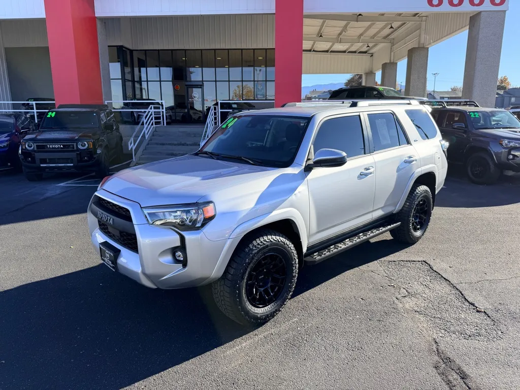 Silver 2024 TOYOTA 4RUNNER SR5 for sale in Albuquerque, NM