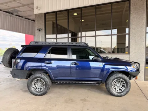 Another view of 2020 TOYOTA 4RUNNER VENTURE EDITION for sale in Albuquerque, NM at 712 Auto Sales