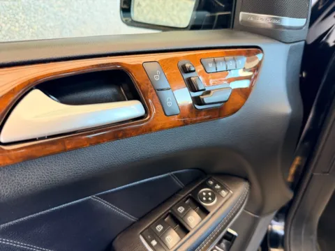 More photos of 2013 MERCEDES-BENZ GL 550 4MATIC at 712 Auto Sales, NM