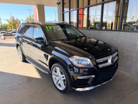 More photos of 2013 MERCEDES-BENZ GL 550 4MATIC at 712 Auto Sales, NM