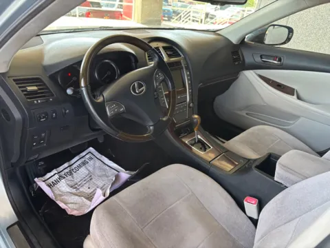 More photos of 2010 LEXUS ES 350 at 712 Auto Sales, NM