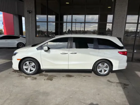 Photos of 2019 HONDA ODYSSEY EXL for sale in Albuquerque, NM at 712 Auto Sales