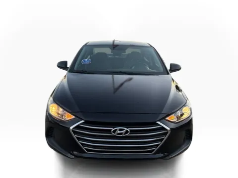 Photos of 2018 Hyundai Elantra 4d Sedan SEL for sale in Saint Charles, MO at 5 Star Auto Plaza - St. Charles