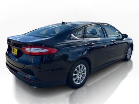 More photos of 2016 Ford Fusion 4d Sedan S at 5 Star Auto Plaza - St. Charles, MO