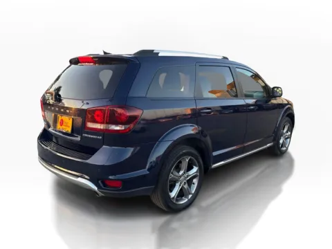 More photos of 2017 Dodge Journey 4d SUV AWD Crossroad Plus at 5 Star Auto Plaza - St. Charles, MO