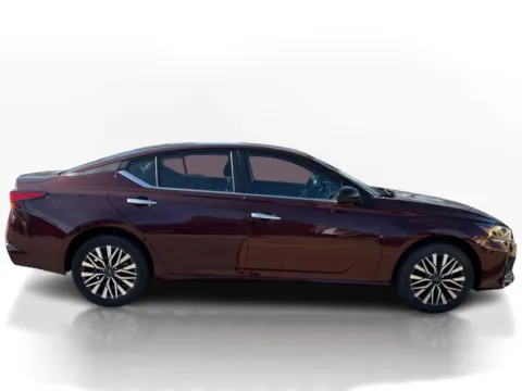 More photos of 2025 Nissan Altima SV AWD at 5 Star Auto Plaza - St. Charles, MO