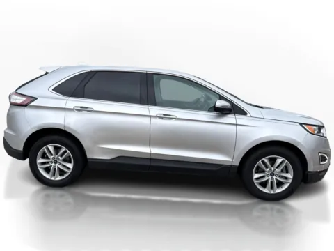 More photos of 2018 Ford Edge 4d SUV FWD SEL V6 at 5 Star Auto Plaza - St. Charles, MO