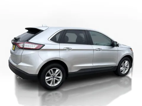 More photos of 2018 Ford Edge 4d SUV FWD SEL V6 at 5 Star Auto Plaza - St. Charles, MO