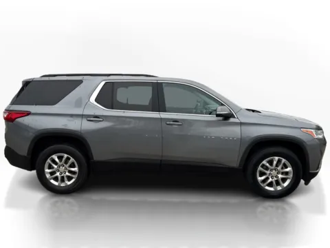 More photos of 2021 Chevrolet Traverse FWD 4dr LT Cloth w/2FL at 5 Star Auto Plaza - St. Charles, MO