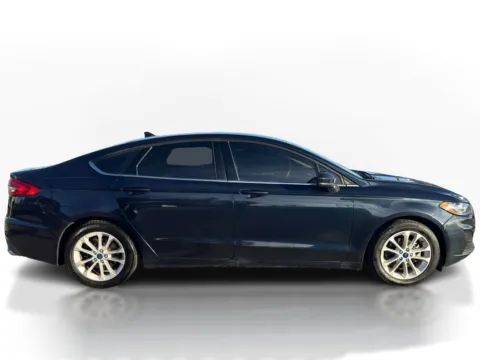 More photos of 2020 Ford Fusion 4d Sedan FWD SE 1.5L EcoBoost at 5 Star Auto Plaza - St. Charles, MO