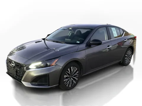 Gray 2024 Nissan Altima 2.5 SV Sedan for sale in Saint Charles, MO