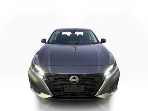 Photos of 2024 Nissan Altima 2.5 SV Sedan for sale in Saint Charles, MO at 5 Star Auto Plaza - St. Charles