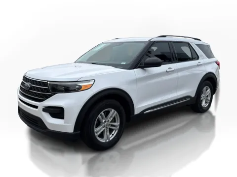 White 2021 Ford Explorer XLT RWD for sale in Saint Charles, MO
