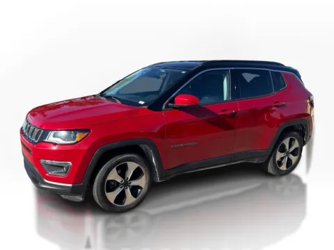 Red 2018 Jeep Compass 4d SUV FWD Latitude for sale in Saint Charles, MO
