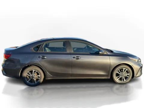 More photos of 2024 Kia Forte LXS IVT at 5 Star Auto Plaza - St. Charles, MO