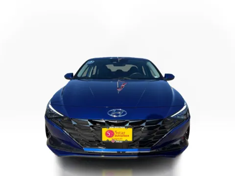 Photos of 2023 Hyundai Elantra Limited IVT for sale in Saint Charles, MO at 5 Star Auto Plaza - St. Charles