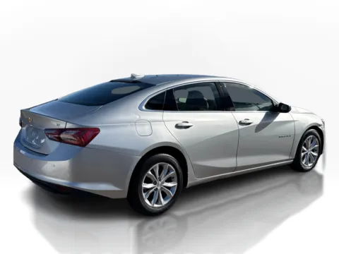 More photos of 2019 Chevrolet Malibu 4d Sedan LT at 5 Star Auto Plaza - St. Charles, MO