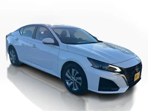 Another view of 2023 Nissan Altima 2.5 S Sedan for sale in Saint Charles, MO at 5 Star Auto Plaza - St. Charles