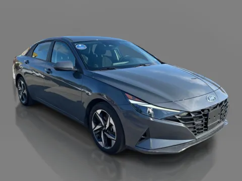 Another view of 2023 Hyundai Elantra SEL IVT for sale in Saint Charles, MO at 5 Star Auto Plaza - St. Charles