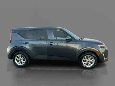 More photos of 2023 Kia Soul LX IVT at 5 Star Auto Plaza - St. Charles, MO