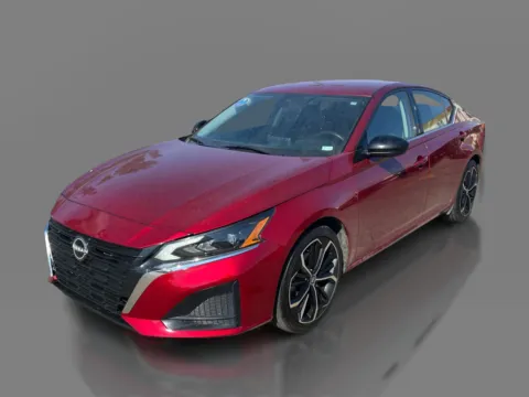Red 2023 Nissan Altima 2.5 SR Sedan for sale in Saint Charles, MO