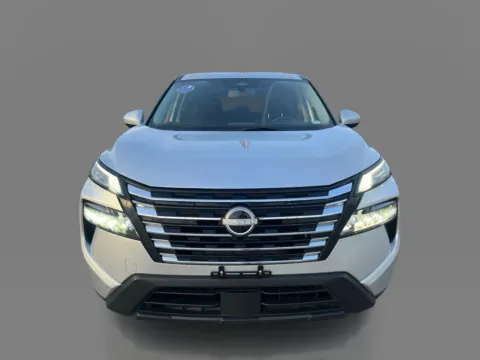 Photos of 2024 Nissan Rogue AWD SV for sale in Saint Charles, MO at 5 Star Auto Plaza - St. Charles