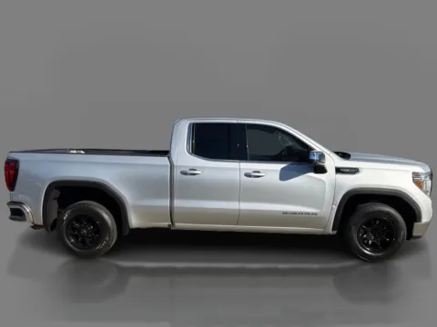 More photos of 2019 GMC Sierra 1500 Double Cab SLE at 5 Star Auto Plaza - St. Charles, MO