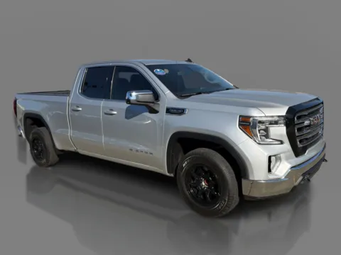 Another view of 2019 GMC Sierra 1500 Double Cab SLE for sale in Saint Charles, MO at 5 Star Auto Plaza - St. Charles