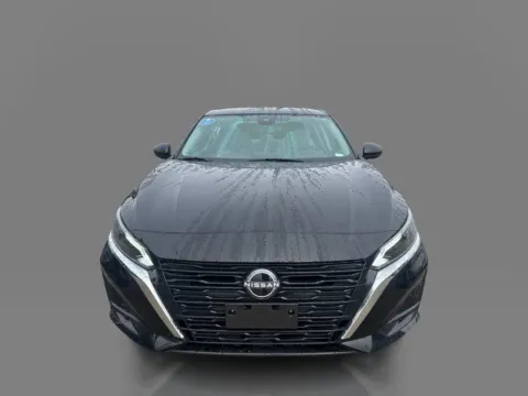 Photos of 2025 Nissan Altima SV FWD for sale in Saint Charles, MO at 5 Star Auto Plaza - St. Charles