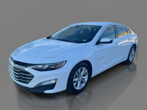 White 2024 Chevrolet Malibu 4dr Sdn 1LT for sale in Saint Charles, MO