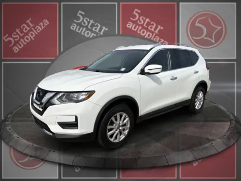 White 2020 Nissan Rogue 4d SUV AWD SV for sale in Saint Charles, MO