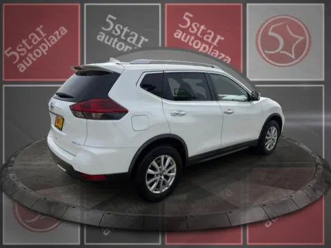 More photos of 2020 Nissan Rogue 4d SUV AWD SV at 5 Star Auto Plaza - St. Charles, MO