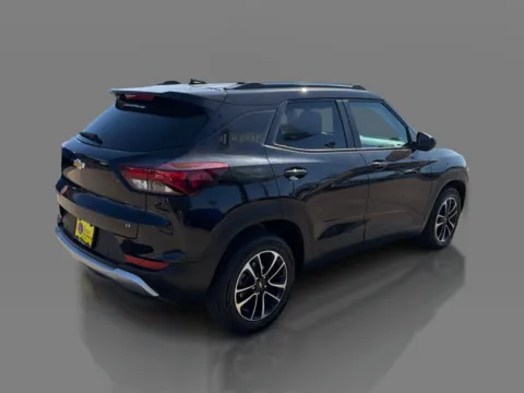 More photos of 2024 Chevrolet Trailblazer FWD 4dr LT at 5 Star Auto Plaza - St. Charles, MO