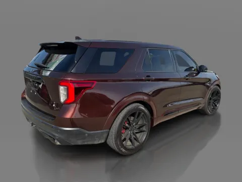 More photos of 2020 Ford Explorer 4d SUV 4WD ST 3.0L EcoBoost at 5 Star Auto Plaza - St. Charles, MO