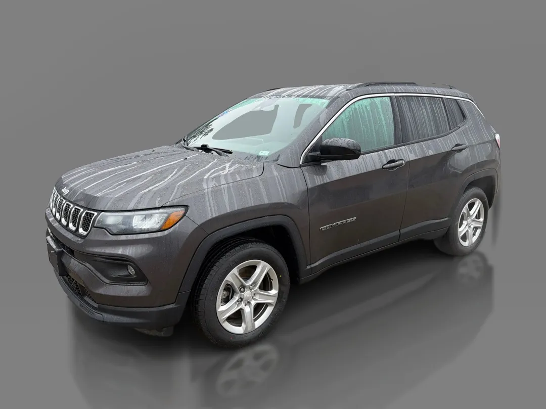 2023 Jeep Compass Latitude 4x4 for sale in Saint Charles, MO