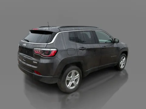 More photos of 2023 Jeep Compass Latitude 4x4 at 5 Star Auto Plaza - St. Charles, MO