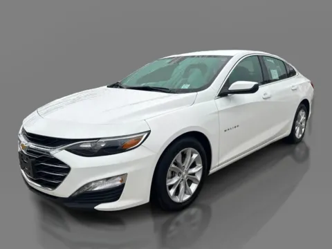 White 2024 Chevrolet Malibu 4dr Sdn 1LT for sale in Saint Charles, MO