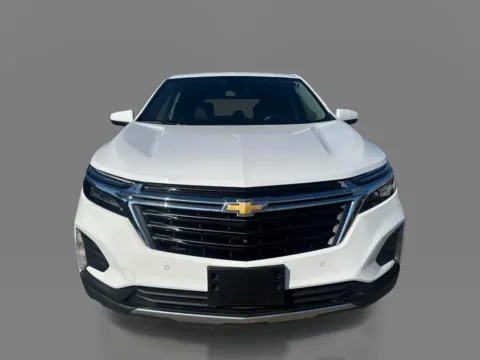 Photos of 2022 Chevrolet Equinox AWD 4dr LT w/1LT for sale in Saint Charles, MO at 5 Star Auto Plaza - St. Charles