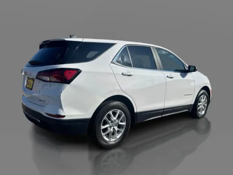 More photos of 2022 Chevrolet Equinox AWD 4dr LT w/1LT at 5 Star Auto Plaza - St. Charles, MO