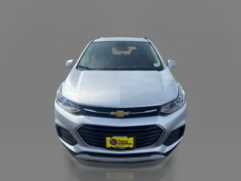 Photos of 2020 Chevrolet Trax 4d SUV FWD LT for sale in Saint Charles, MO at 5 Star Auto Plaza - St. Charles