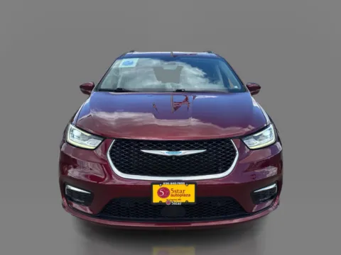 Photos of 2021 Chrysler Pacifica Hybrid Touring L FWD for sale in Saint Charles, MO at 5 Star Auto Plaza - St. Charles