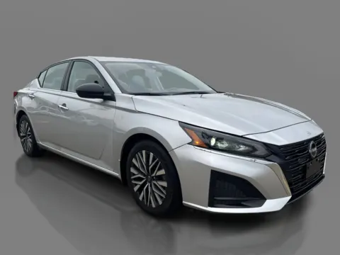 Another view of 2024 Nissan Altima 2.5 SV Sedan for sale in Saint Charles, MO at 5 Star Auto Plaza - St. Charles