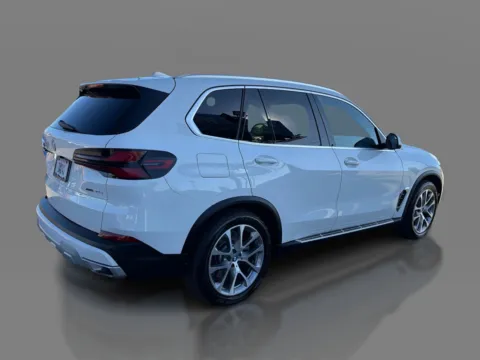 More photos of 2025 BMW X5 xDrive50e Plug-In Hybrid at 5 Star Auto Plaza - St. Charles, MO